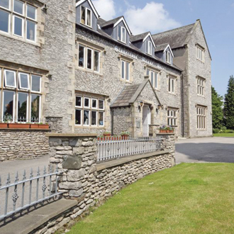 Stonecross Manor