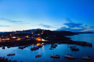 South West holiday parks set to open for busiest season ever on 01 April sea view
