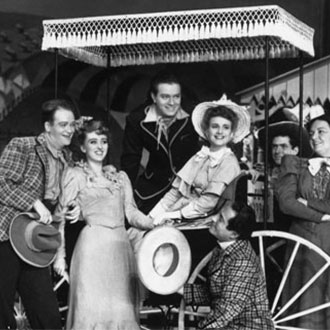 Cast of the longest-running musical - Oklahoma!