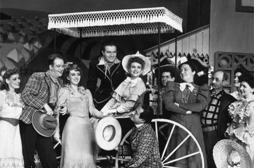 Cast of the longest-running musical - Oklahoma! Cast of the longest-running musical - Oklahoma!